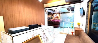 Hotel Brahman Bhawan 