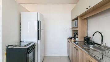 Fridge, microwave, oven, toaster