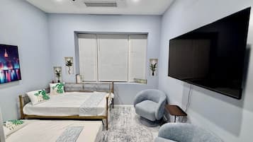 1 bedroom, iron/ironing board, free WiFi, bed sheets