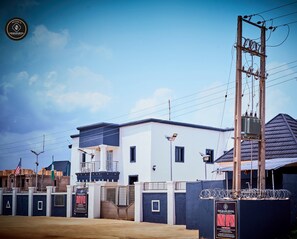 Exterior - Ozigrand Hotel (Benin City)