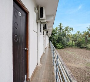 House | Exterior detail