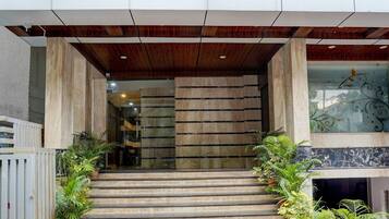House | Reception