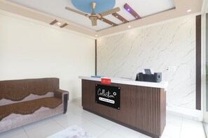 Casa | Recepción