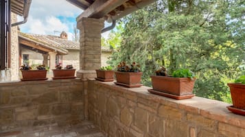 Suite, balcon, vue jardin