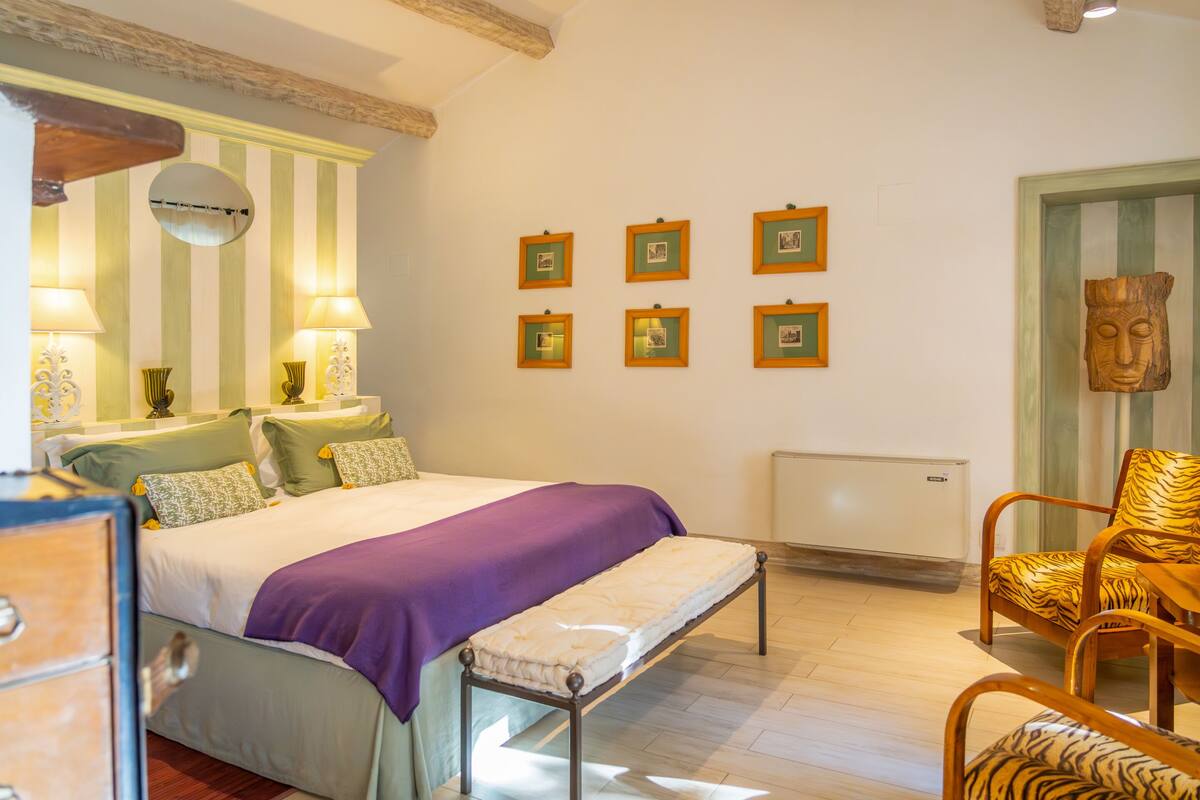 Suite, ensuite (Suite 3) | Brankas dan Wi-Fi gratis
