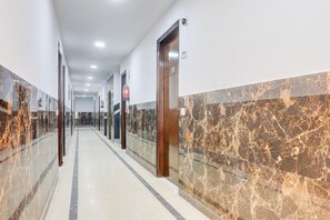House | Interior - Deluxemahipalpur Near Airport (New Delhi)