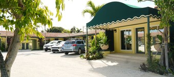 The Palm Rose 