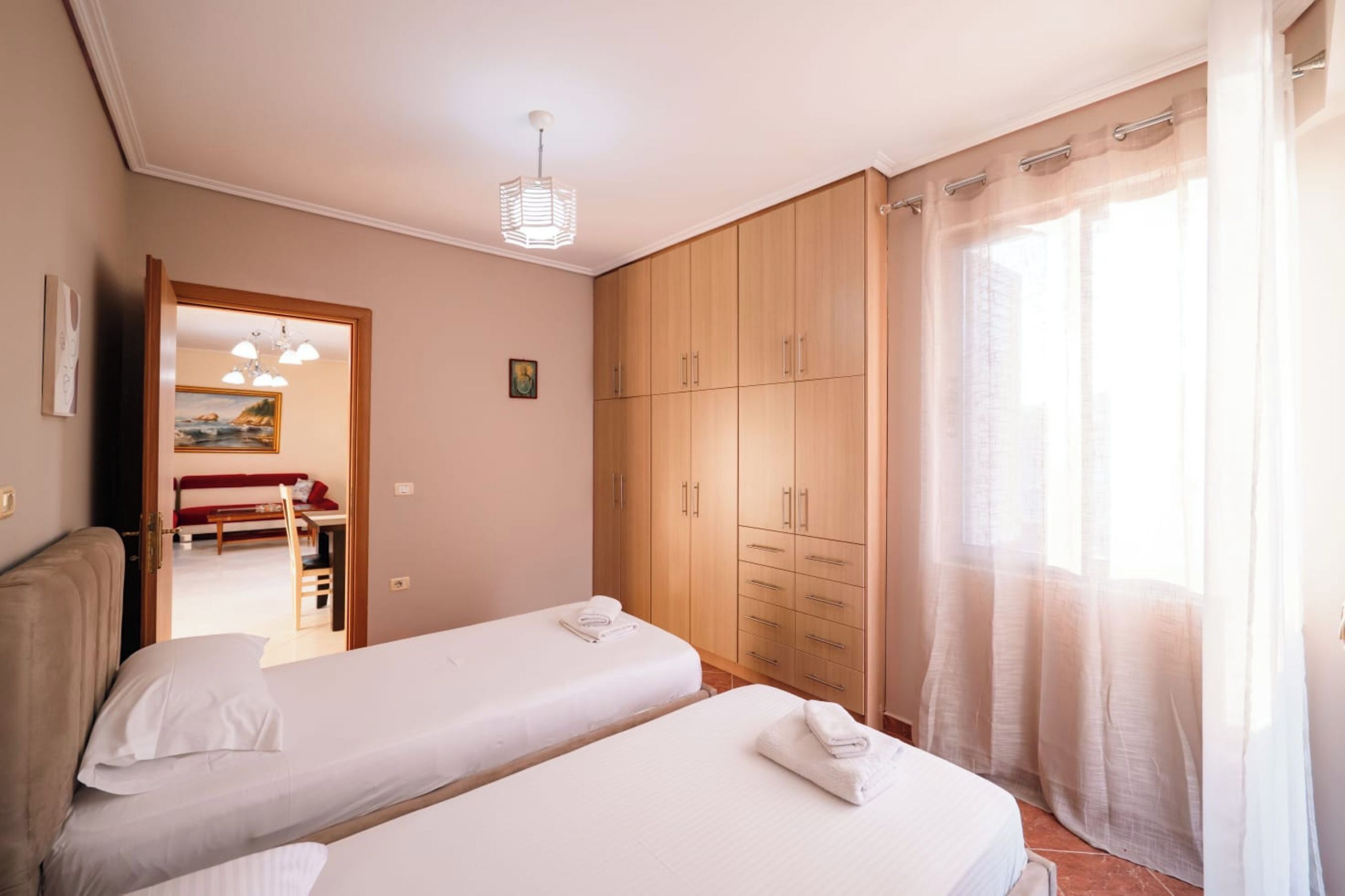 2 bedrooms, iron/ironing board, free WiFi, bed sheets