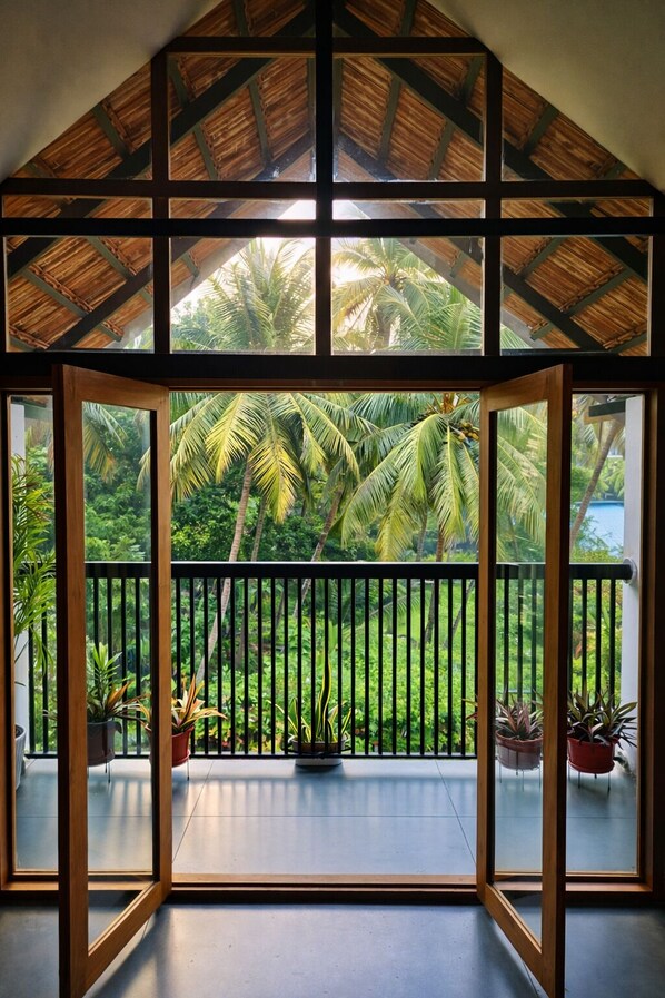 Duplex, River View | Interior