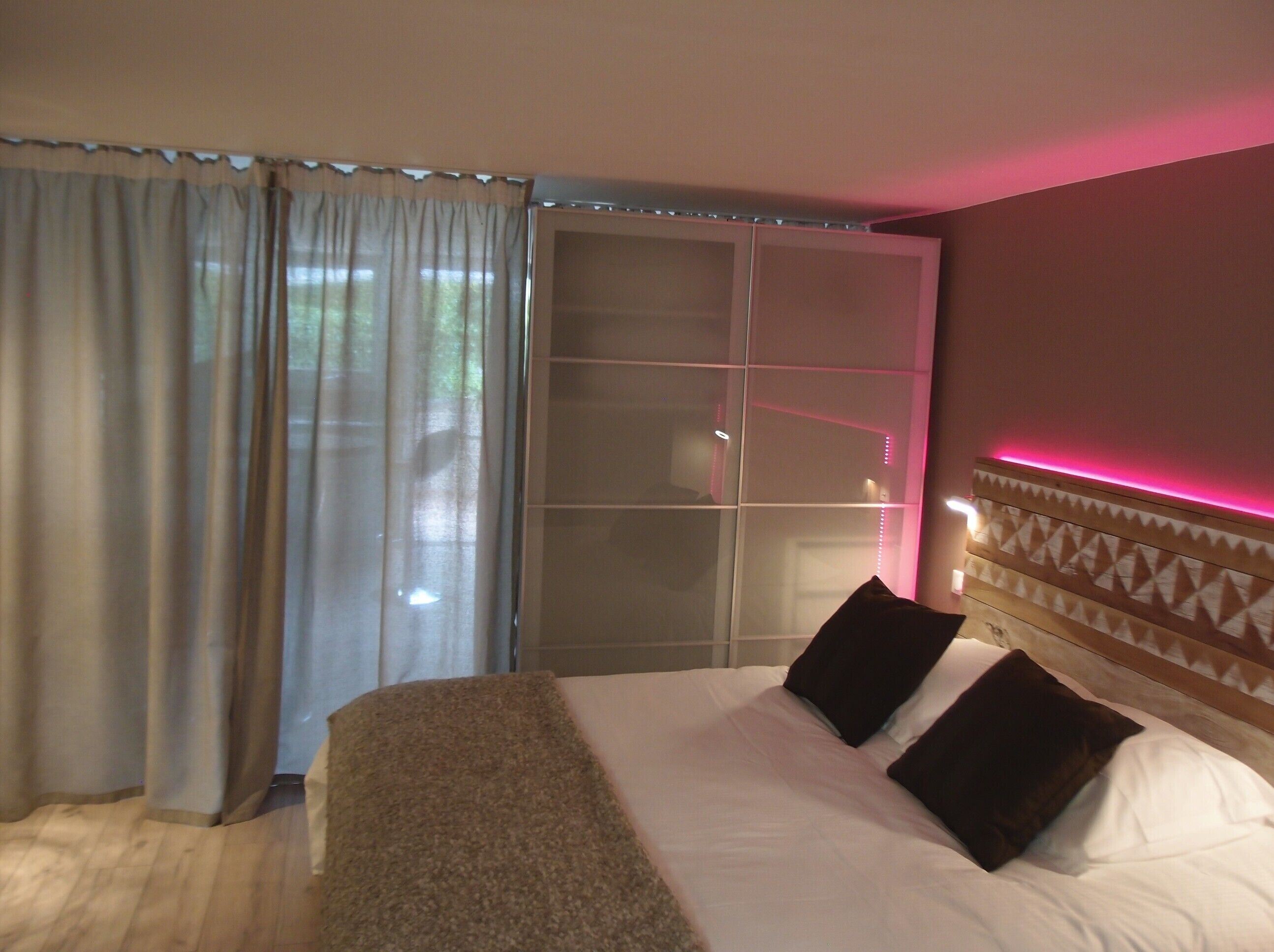 1 chambre, fer et planche à repasser, Wi-Fi, draps fournis