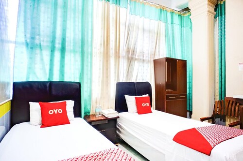 Luxury Twin Comfort Stay With Free Wifi