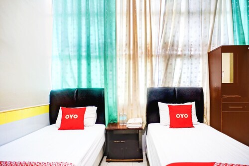 Luxury Twin Comfort Stay With Free Wifi