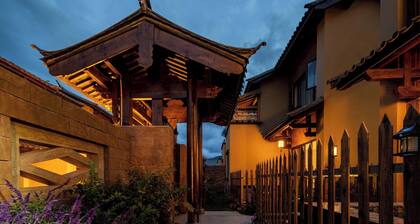 Aofeng Tangquan Secluded Villa