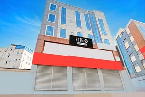 House | Exterior - Deluxedunes inn (Hyderabad)