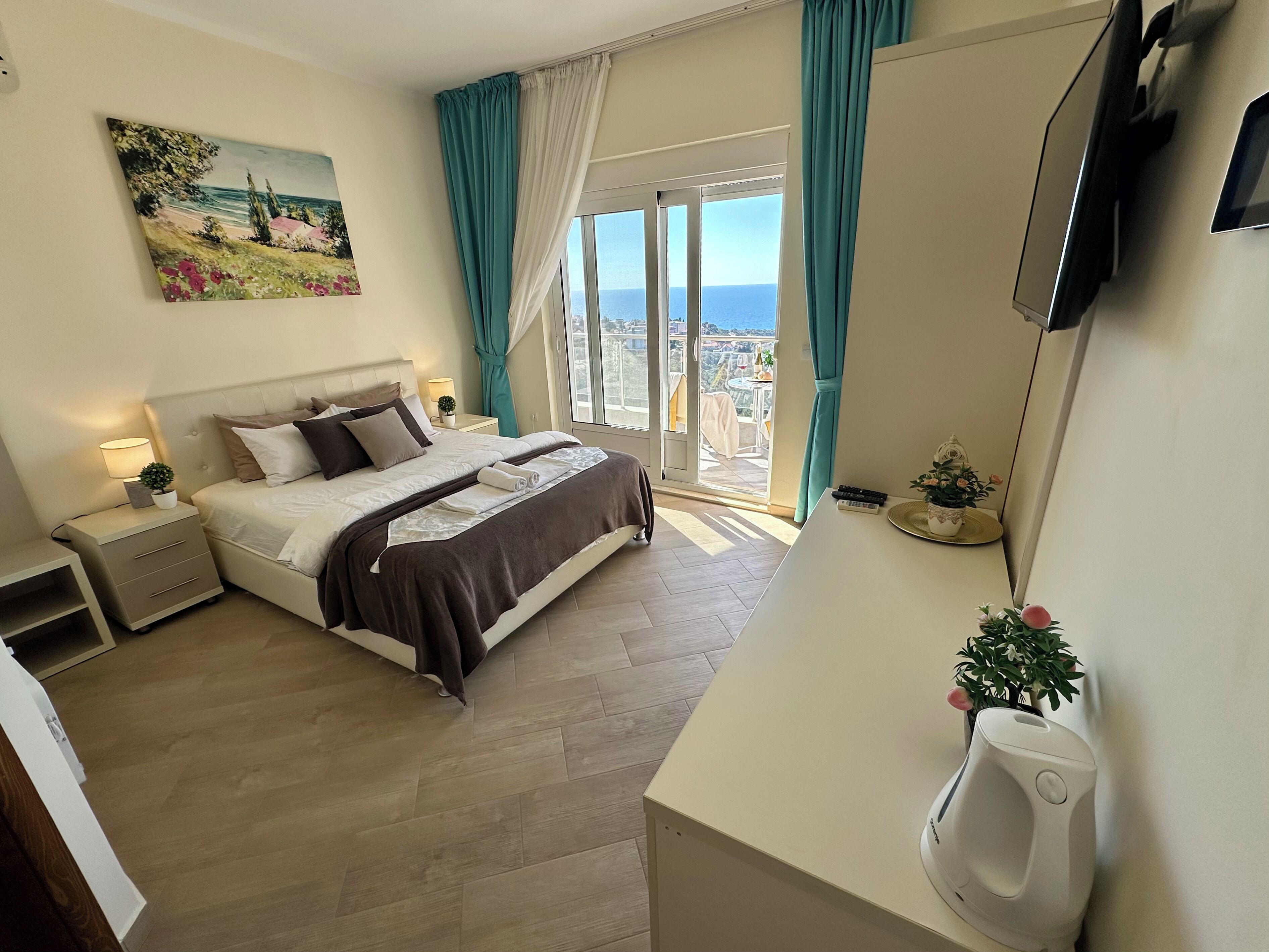 Luxury-Studiosuite, Meerblick | Schreibtisch, laptopgeeigneter Arbeitsplatz, kostenloses WLAN