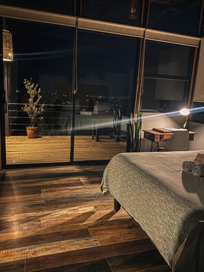 1 habitación, escritorio, wifi y ropa de cama 