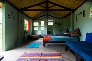 Basic Quadruple Room, Patio, Mountain View | Interior - A Casa que Roda  (Soledade de Minas)