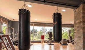 Camera doppia, vista montagna | Area fitness