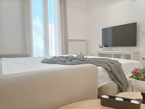 2 bedrooms, iron/ironing board, free WiFi, bed sheets - Il Ponte sul Salento Casa vacanza. A soli 10 minuti da Lecce (TREPUZZI)