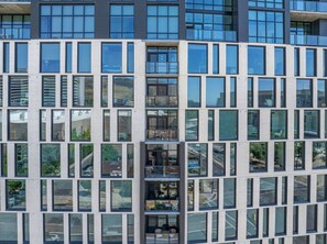 Exterior - Epic 10th Floor Mtn&CityViews • Rooftop Amenities (Salt Lake City)
