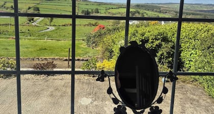 Fabulous 4-bedroom house - just 40 minutes from Adare!