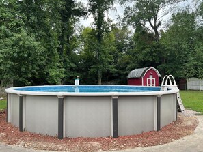 Pool - Tranquil 3-bedroom house in Elizabeth City; pet-friendly (Elizabeth City)