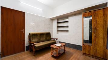 House | 1 bedroom