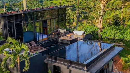 Charming 1-bedroom with Ocean View - A God's View