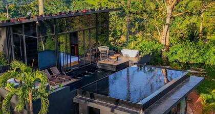 Charming 1-bedroom with Ocean View - A God's View