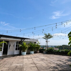 Property grounds - Hot In Hotel (Depok)