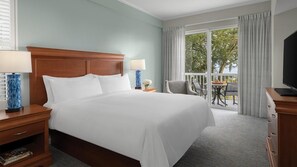 Room - Charming 2-bedroom villa with AC in lovely Hilton Head Island (Hilton Head Island)