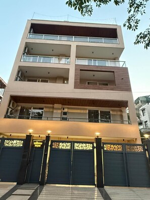 Exterior detail - Sukhvan Residency (Gurugram)