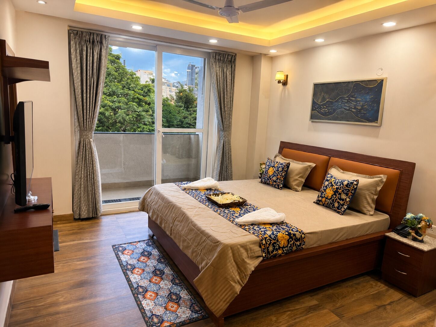 1 habitación, escritorio, tabla de planchar con plancha y wifi 