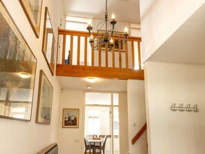 Chalet | Ruokailu