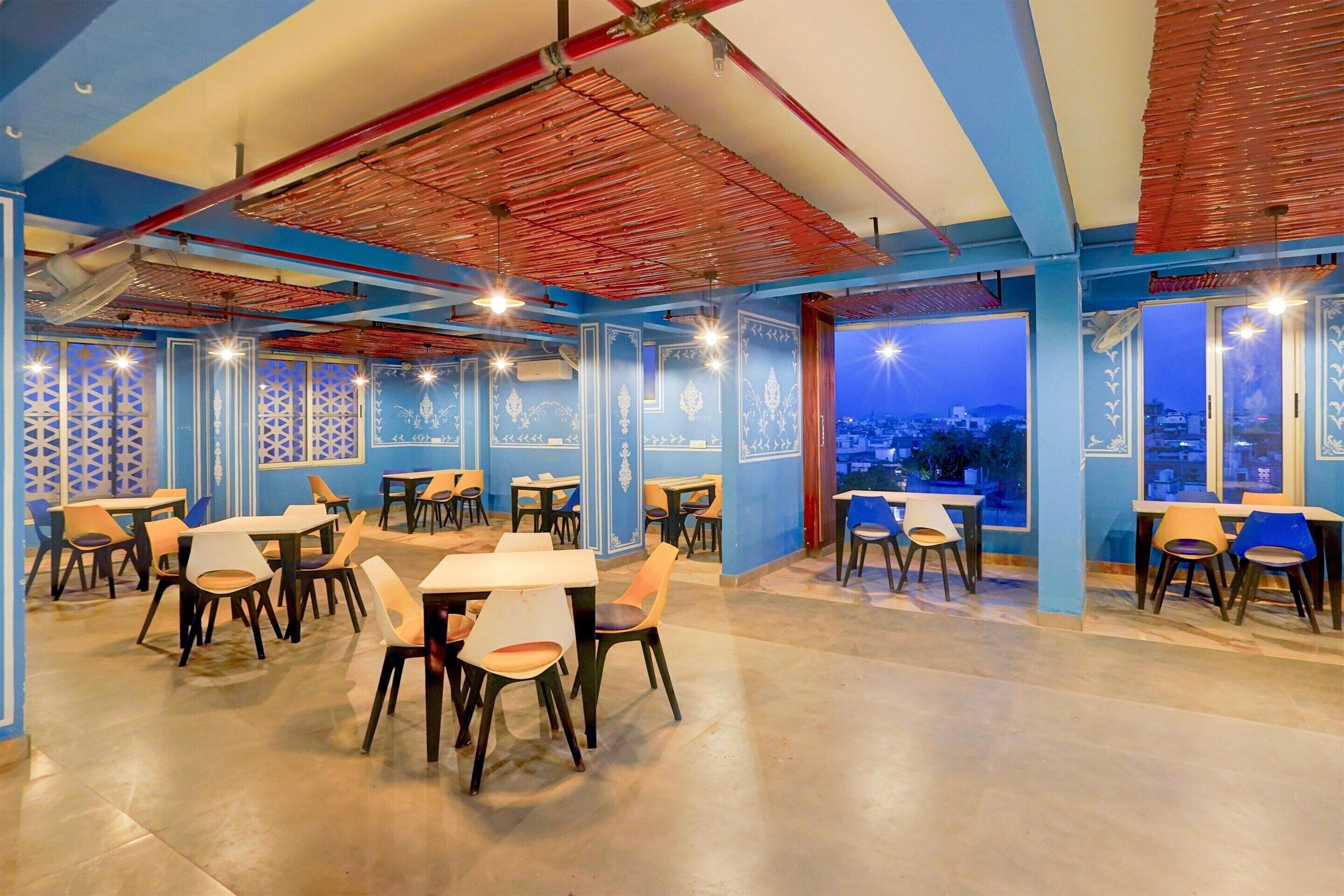 House | Dining