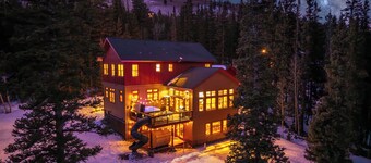 Mountain Chalet with Hot Tub & Sauna near Breck