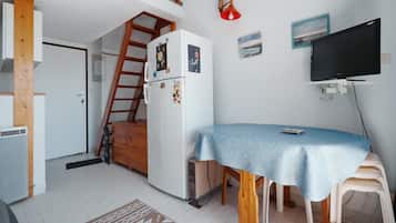 Apartment | Living room