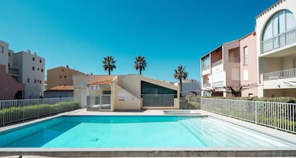 Serene Port-side Living in Agde