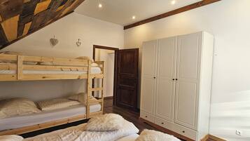 1 chambre, accĂšs Internet, draps fournis