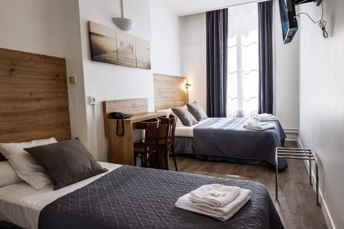 Standard-Dreibettzimmer