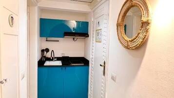 Deluxe Studio, Sea View, Beachside | Dapur peribadi