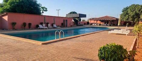 Piscina externa