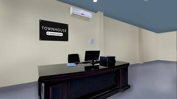 House | Reception