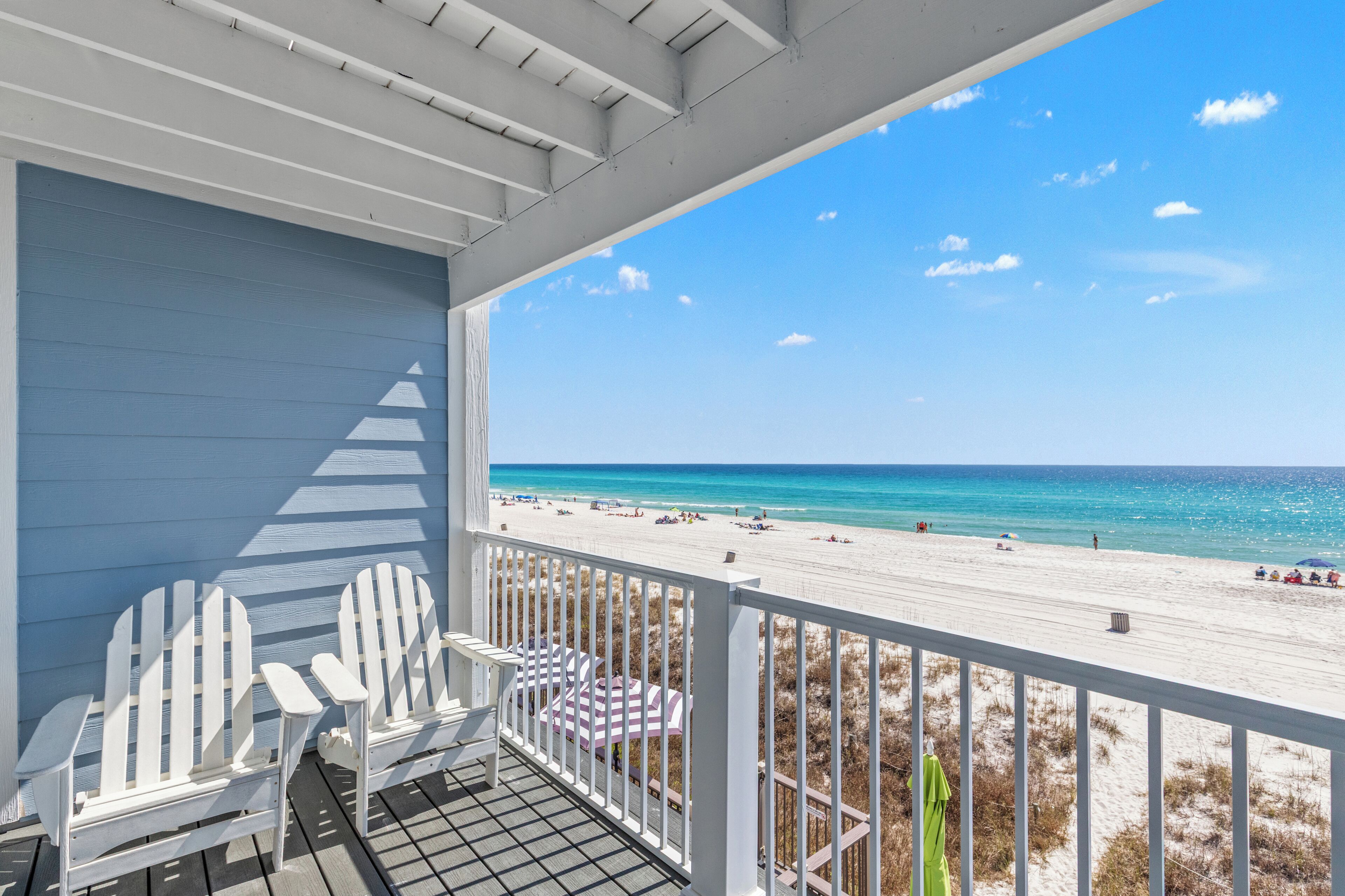 Casa geminada, várias camas, varanda, vista para o oceano (17659 Front Beach Rd) | Área da propriedade