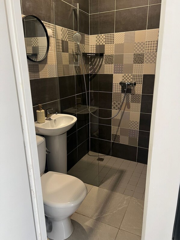 Shower, soap, toilet paper