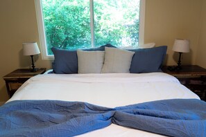 3 bedrooms, iron/ironing board, travel cot, free WiFi - Somms by 15c | Hot Tub, Pets, Near SLO & Wineries (Santa Margarita)