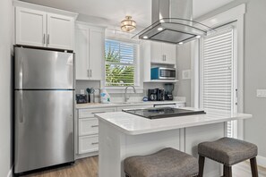 Private kitchen - Sands of Time! Private Pool! Dog Friendly! 600ft to Beach! Sleeps 18 (Panama City Beach)