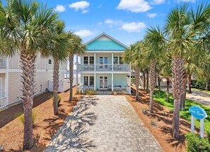 Exterior - Sands of Time! Private Pool! Dog Friendly! 600ft to Beach! Sleeps 18 (Panama City Beach)