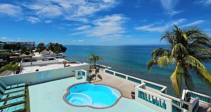 Double Queen Bedroom - Stella, Rincón right on the beach.