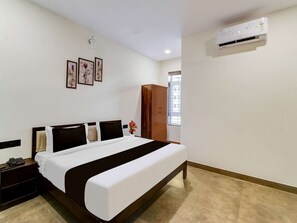 1 bedroom - Deluxetownhouse Oak Owaisi Hospital (Hyderabad)